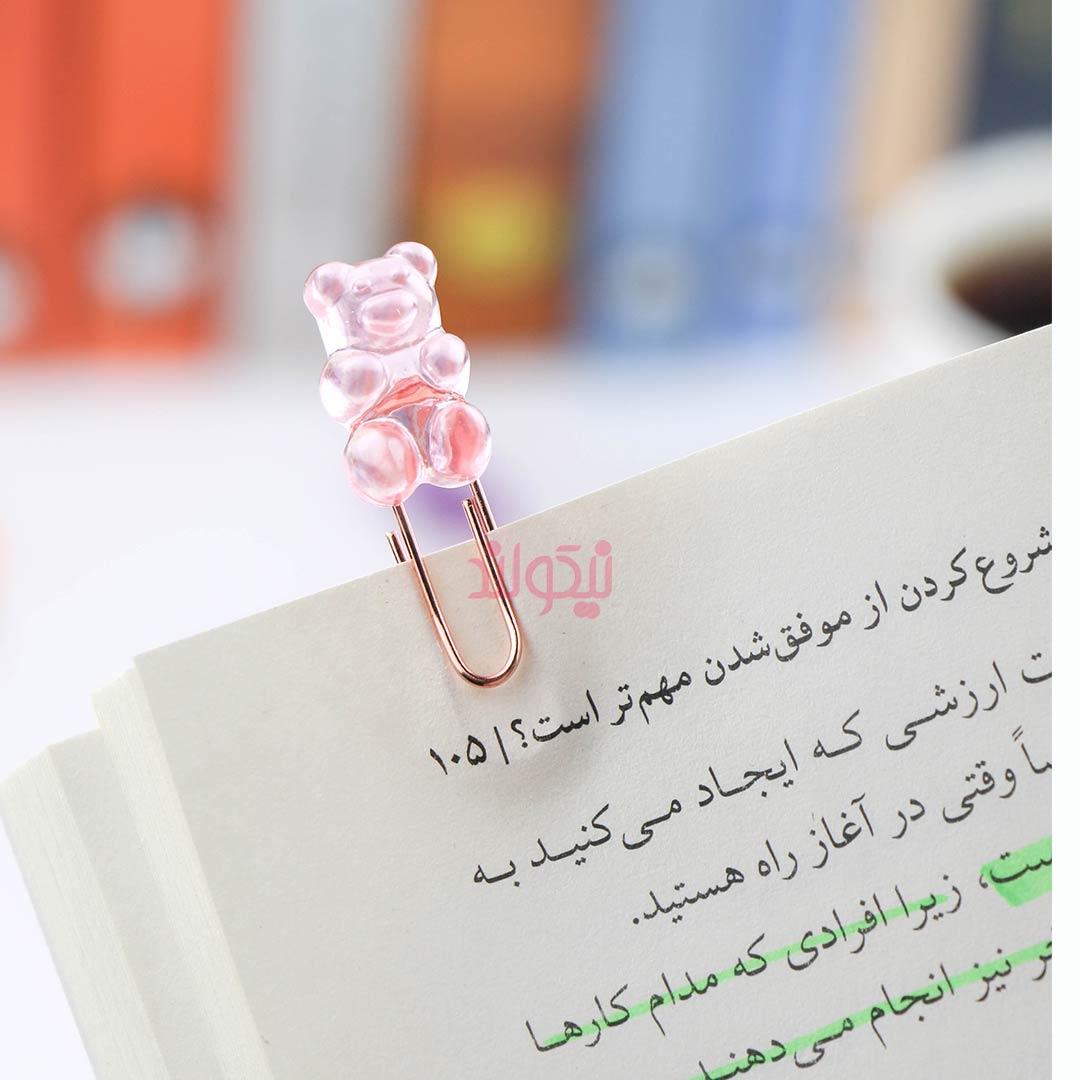 pastel-bear-bookmark