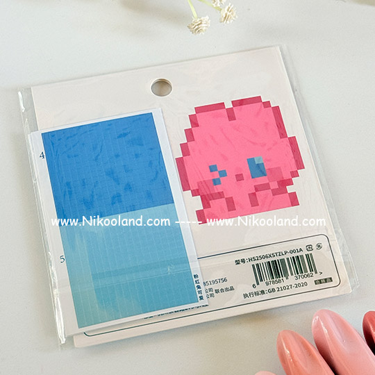 pixel-sticker-stand