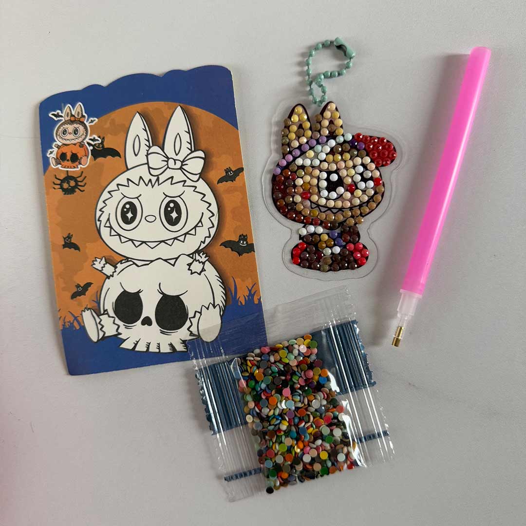 mini-charm-labubu