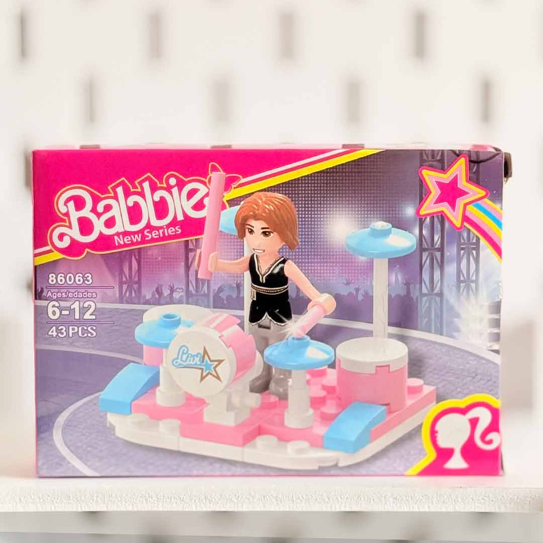 mini-lego-barbie