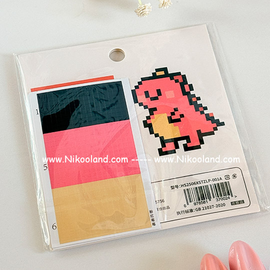 pixel-sticker-stand