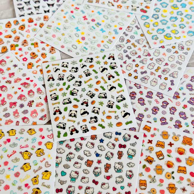 noctilucent-mini-nail-sticker