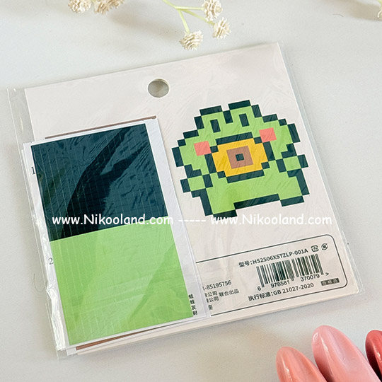 pixel-sticker-stand