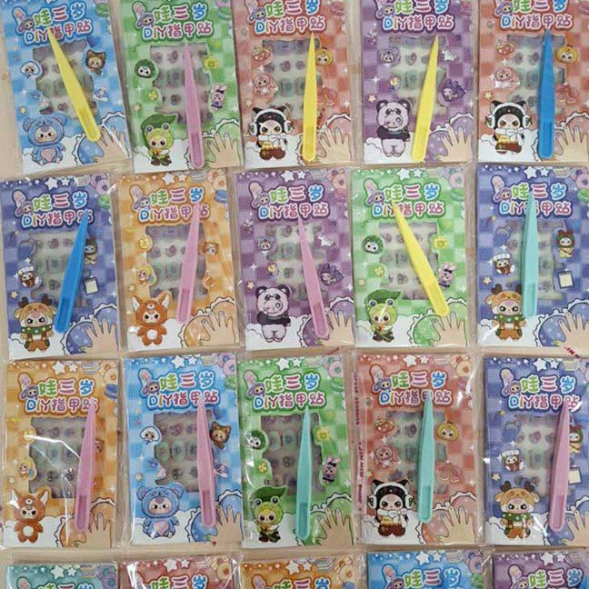 kids-nail-sticker