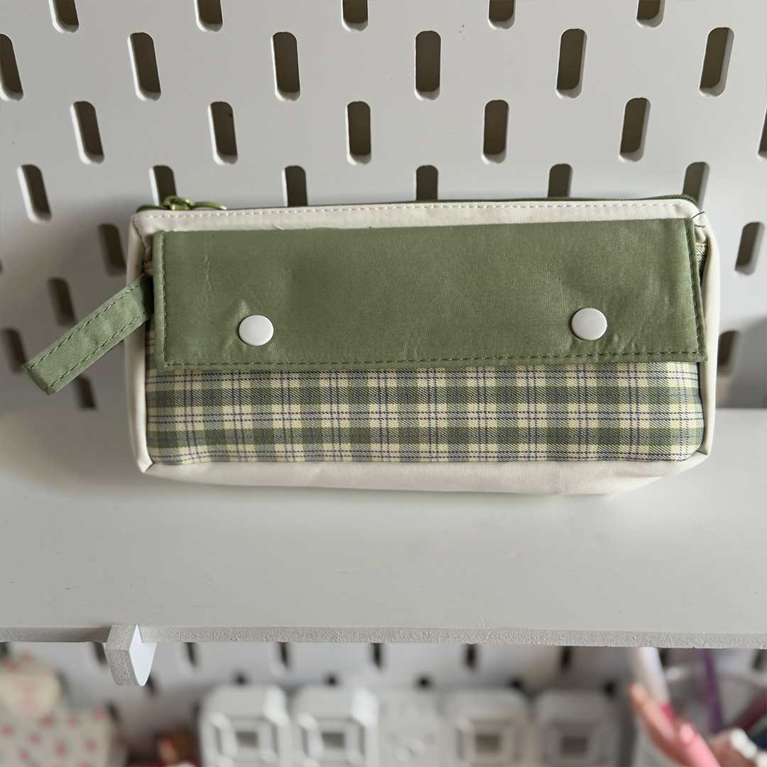 minimal-student-pencilcase