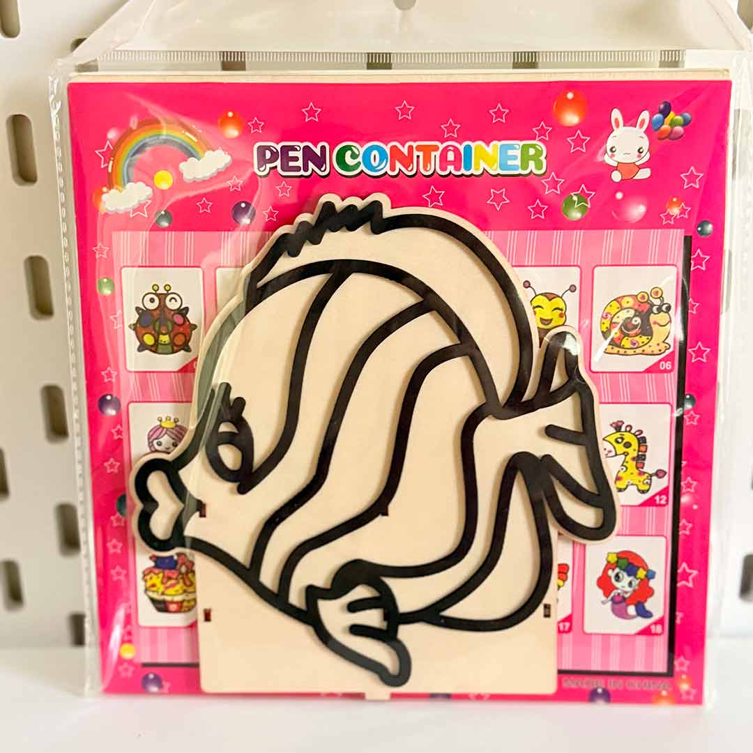 colorful-foam-painting-penholder