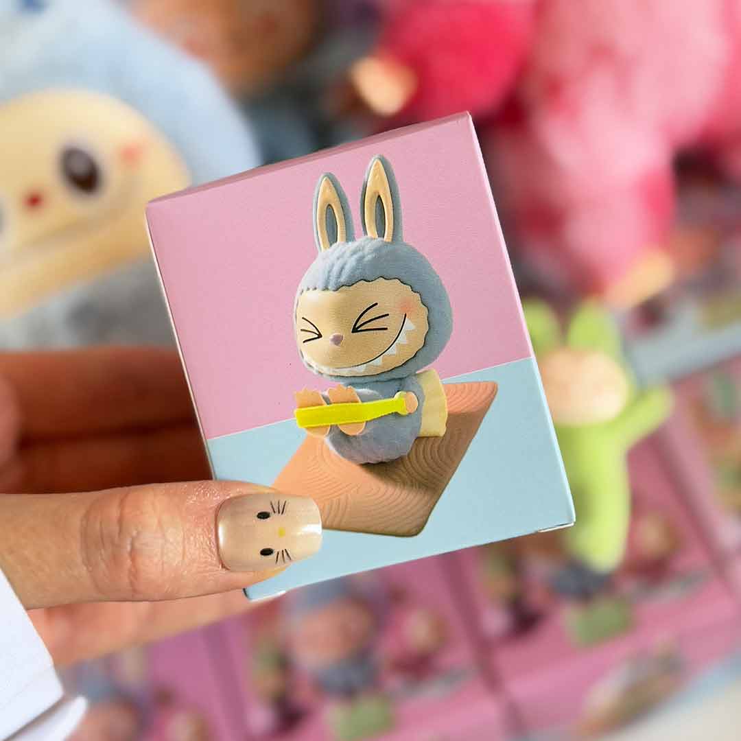 blind-box-labubu-minifigure