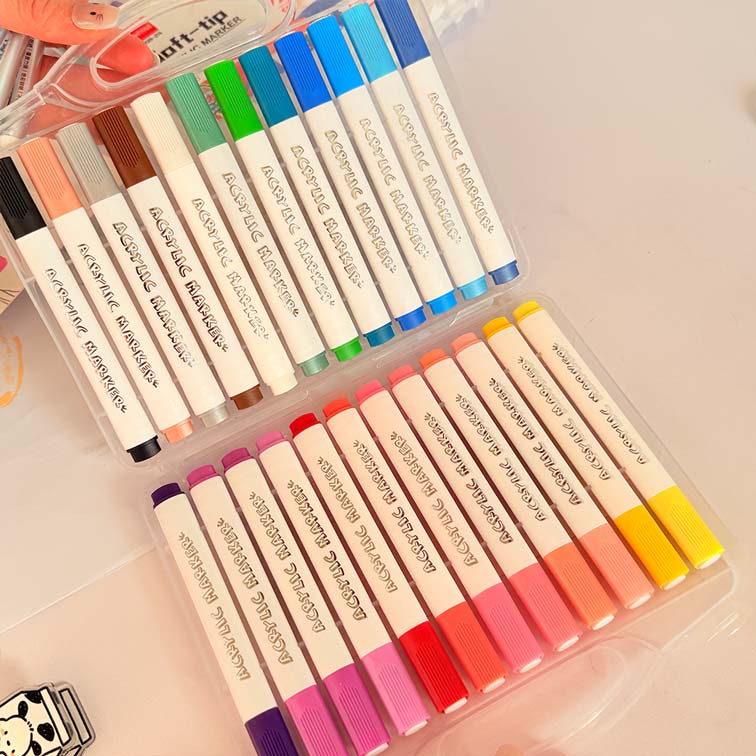 acrylic-marker