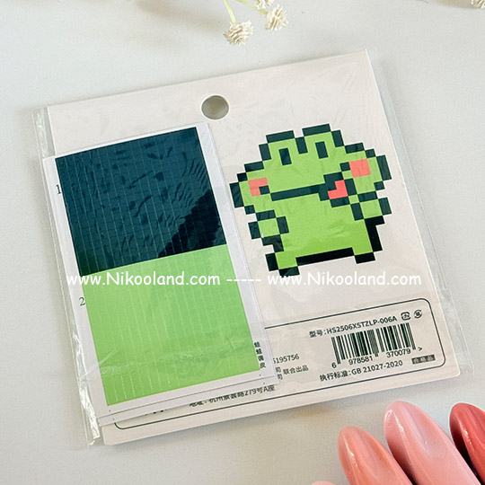 pixel-sticker-stand