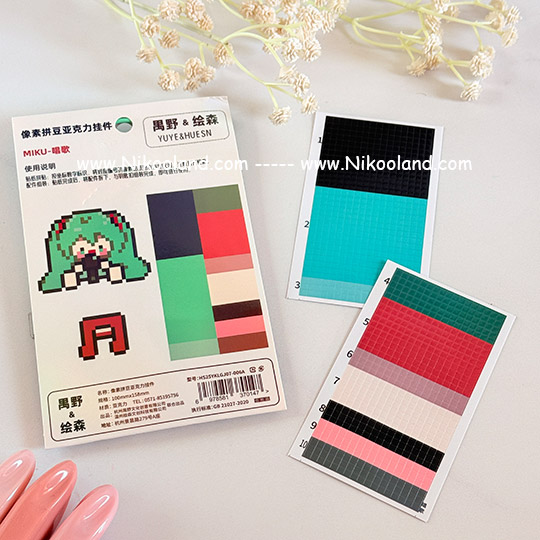 pixel-sticker-charmbag