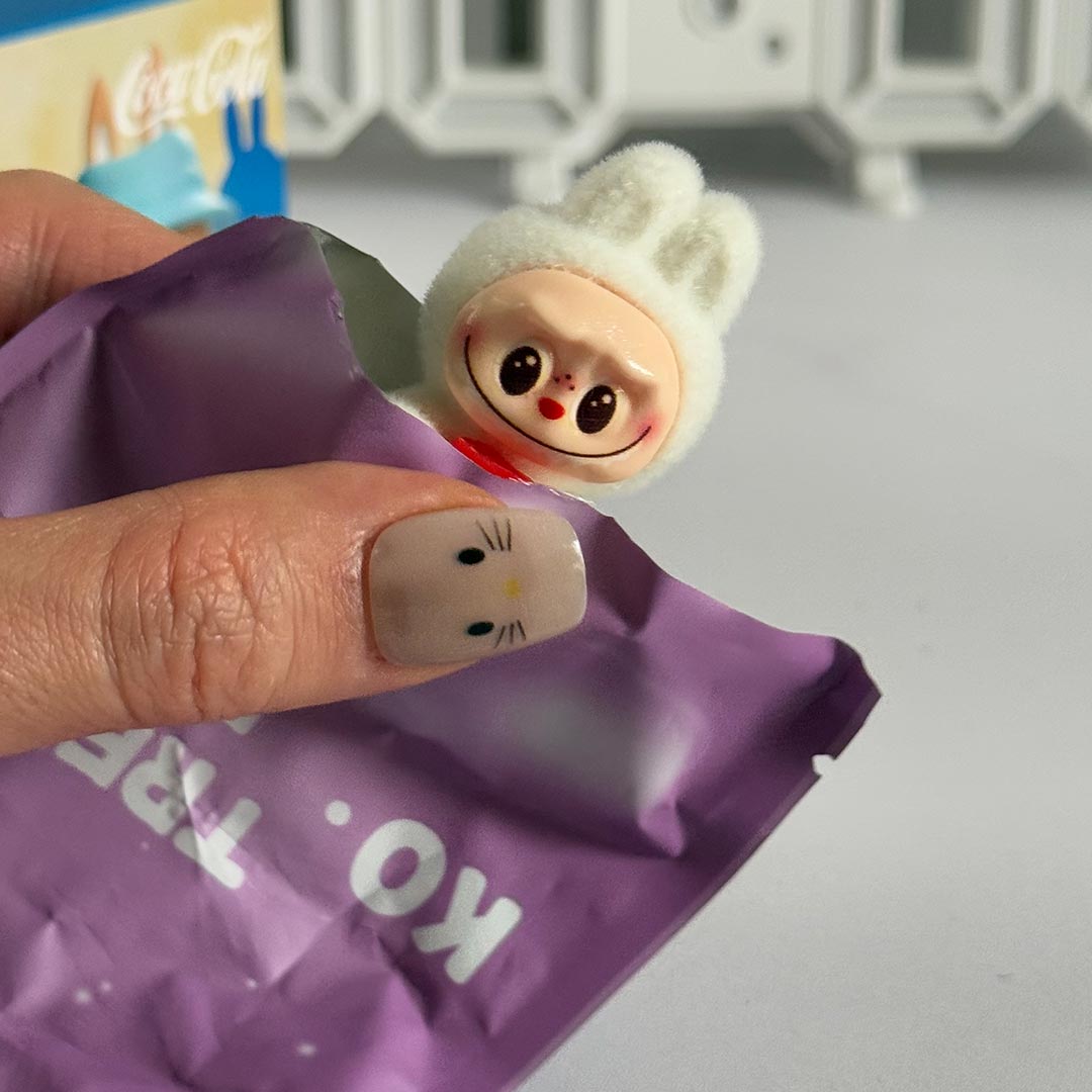 blind-box-labubu-minifigure