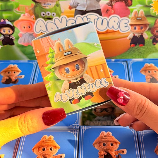 blind-box-labubu-minifigure