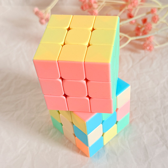 rubik-pastell