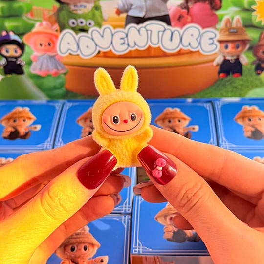 blind-box-labubu-minifigure
